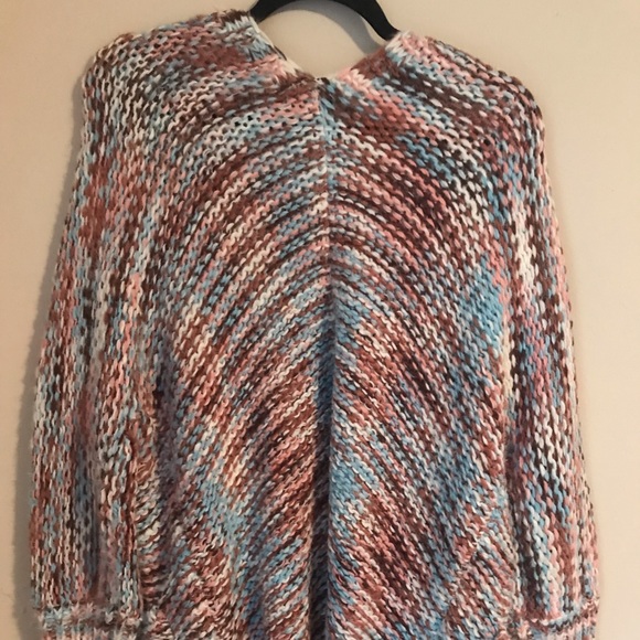 Oversized Sweater - Picture 3 of 3